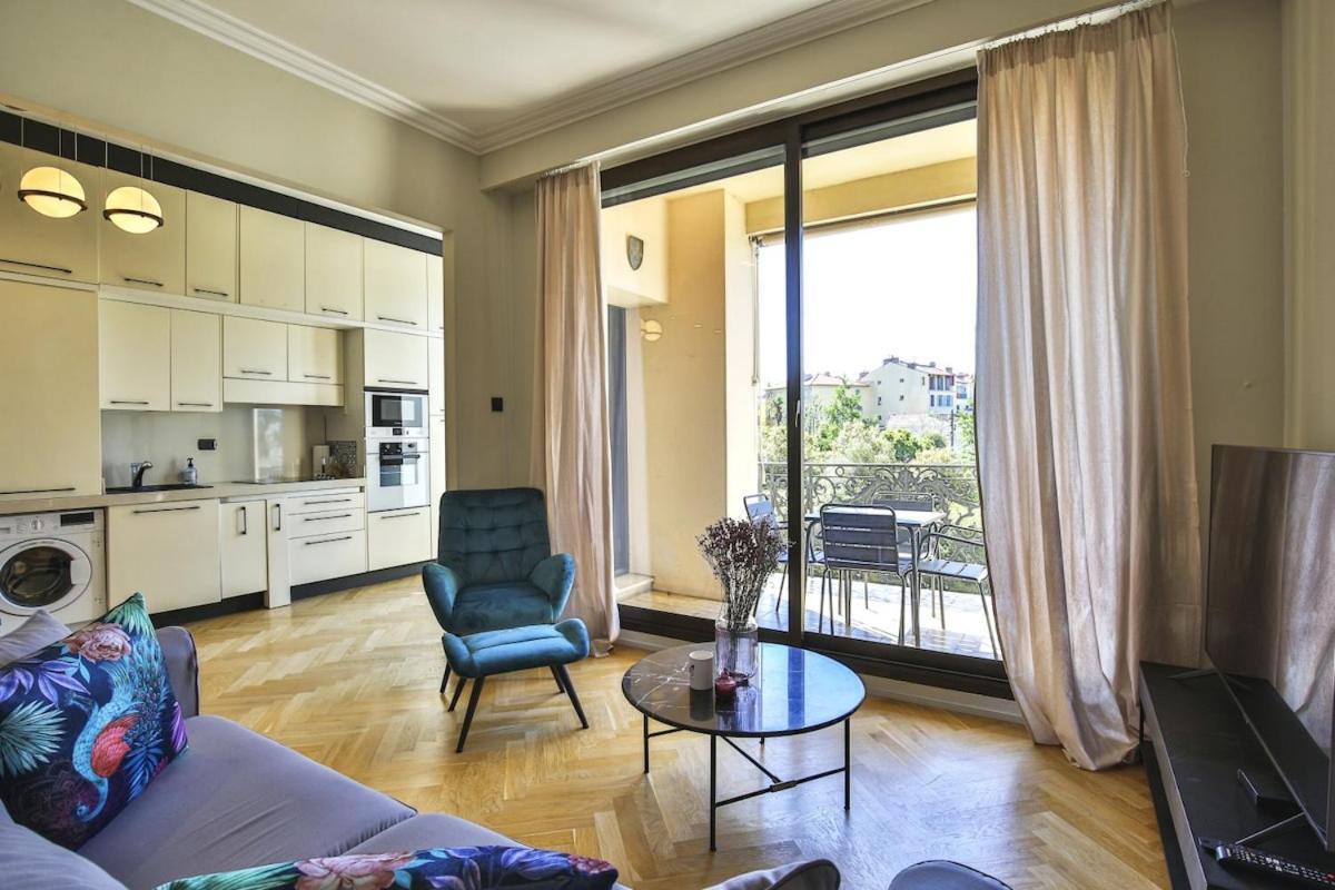 Balcon Vue Coulee Verte. Luxe Plein Coeur De Nizza Kültér fotó
